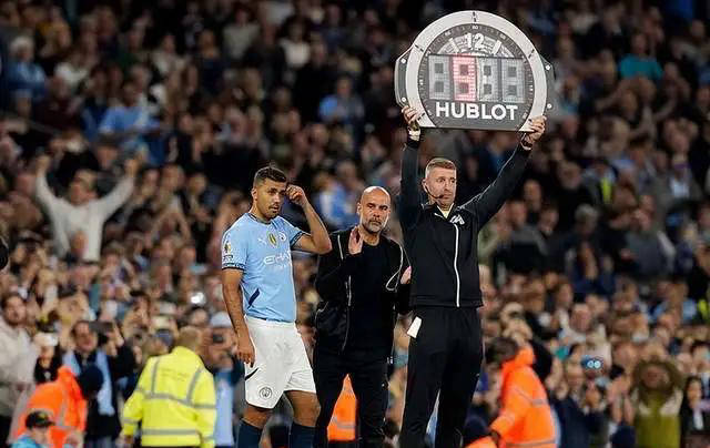 罗德里：我只是在看热闹，皇马与曼城的关系岌岌可危？